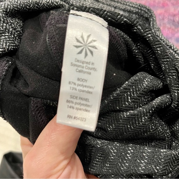 Athleta Luxe Herringbone Leggings - Picture 5 of 5